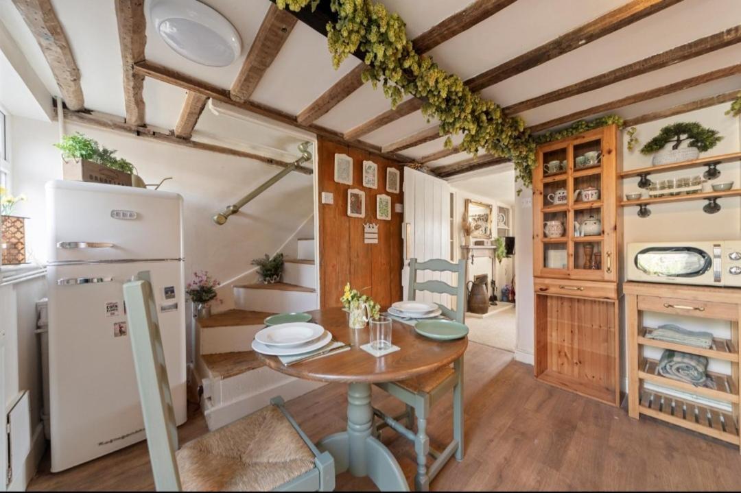 Cottage On The Common Great Malvern Extérieur photo